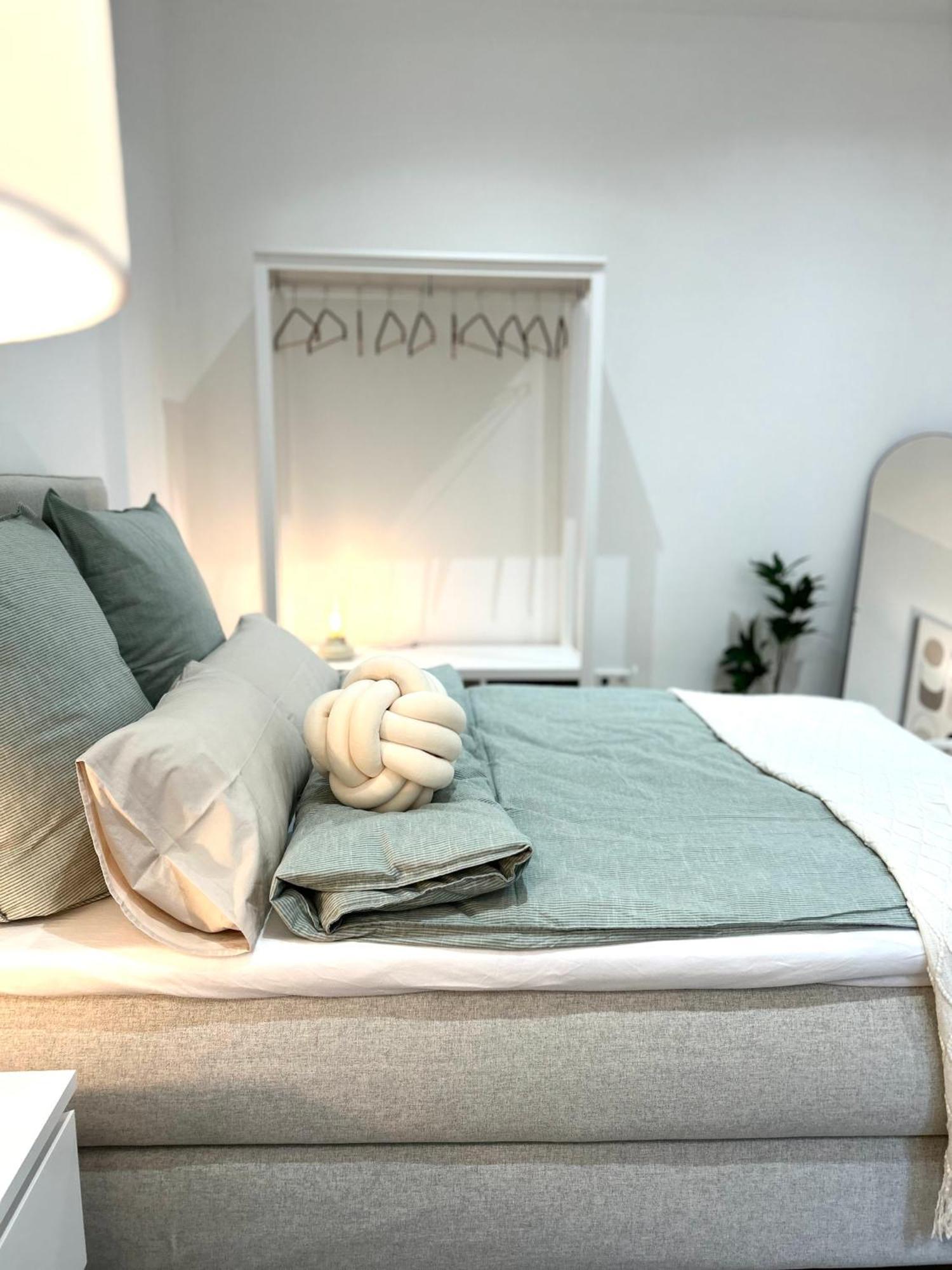 Designer City Apartment In Top Lage Fuer 6 Gaeste Karlsruhe Esterno foto